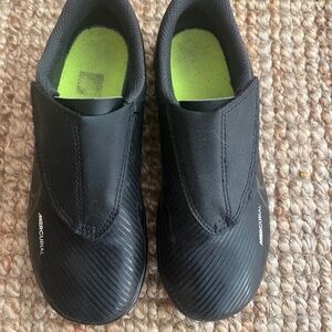 Nike Mercurial soccer shoes in great condition